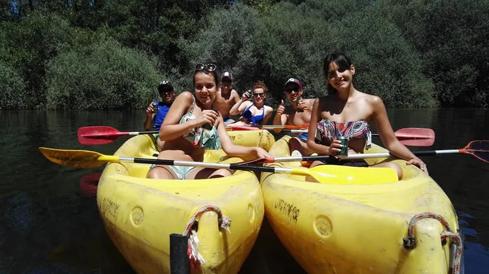 Canoas en el tramo corto entre Santa Marta y Santibáñez de Tera